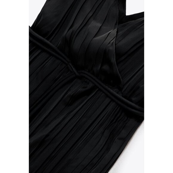 Zara Black Silky V-Neck Jumpsuit With Belt - Picture 7 of 10